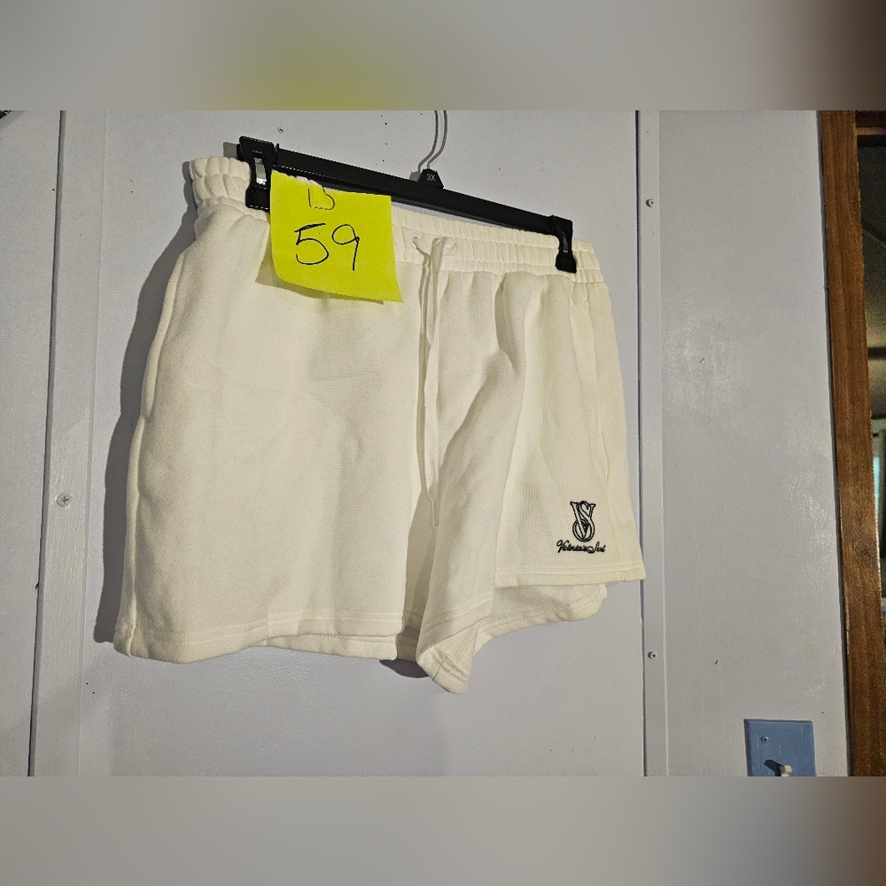 Victoria Secret White Jogging Shorts NWT Size Large Black Logo